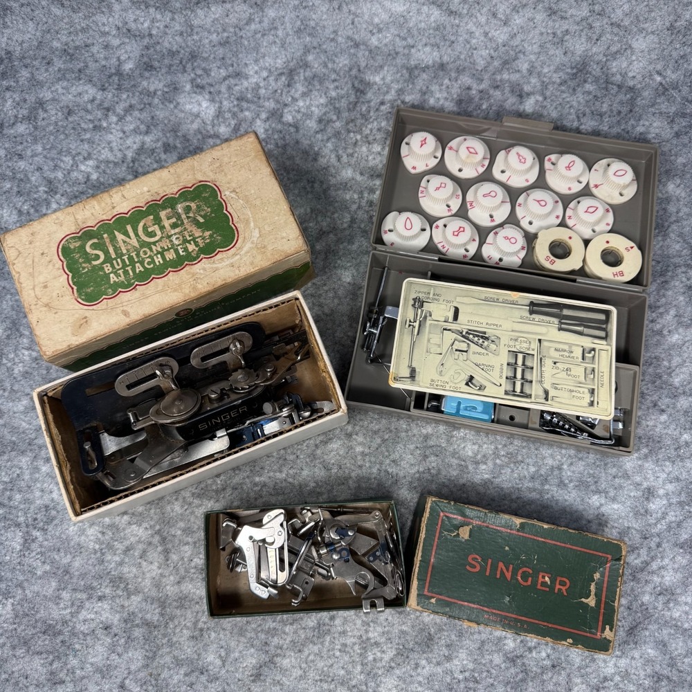 Lot Of Vintage Singer Sewing Machine Attachments, Buttonholer Zigzag Feet